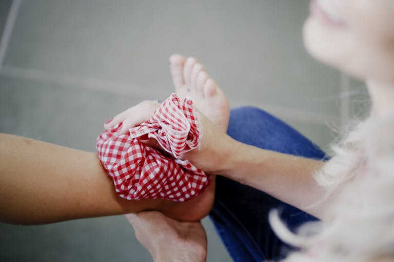 ankle strapping tips and exercises from a physio