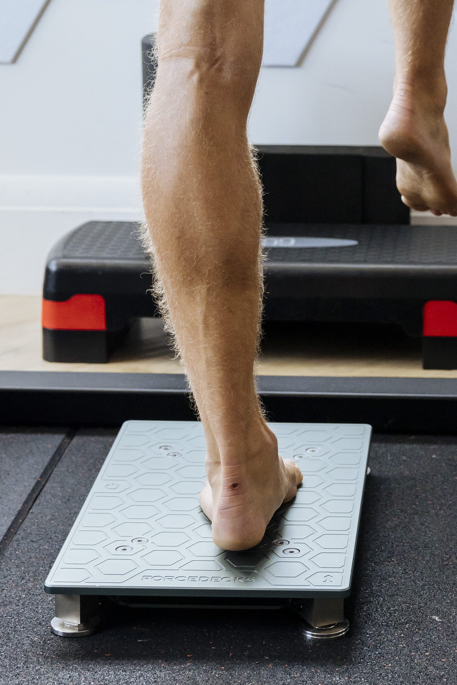 Achilles tendinopathy strength training for rehab and calf strain